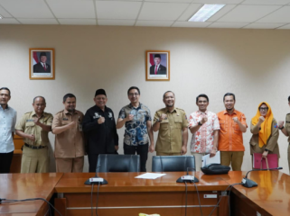 Komisi IV dan Disnaker Kota Bogor. (foto: humpro)