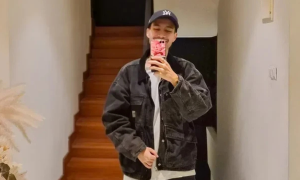 Vidi Aldiano Meninggal, Netizen Berduka Cita (Foto: dok instagram Vidi Aldiano)
