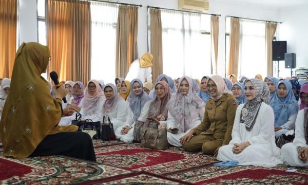 ketua tp pkk yantie rachim. (foto: kominfo)