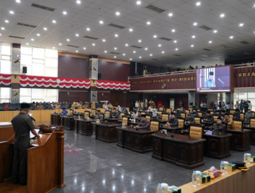 sidang paripurna. (foto humpro)