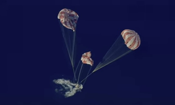 Astronaut Artemis II Sukses Mendarat di Bumi Usai 10 Hari Keliling Bulan. (Foto: NASA)