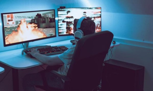 Komdigi mengatakan 'rating yang beredar tersebut bukan merupakan hasil klasifikasi resmi IGRS'. (iStock/mikkelwilliam)