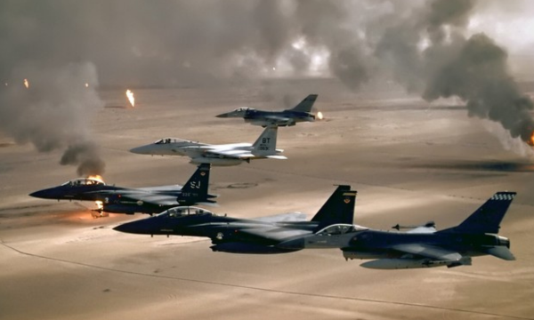F-15 saat berada di langit Kuwait. Foto: Wikipedia