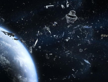 Ilustrasi. Para pakar astronomi memastikan benda angkasa yang melintas di langit Lampung pada Sabtu (4/4) malam adalah sampah antariksa. (iStockphoto/janiecbros)