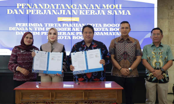 Mou TP PKK dan Perumda Tirta Pakuan Kota Bogor. (foto: kominfo kota bogor)