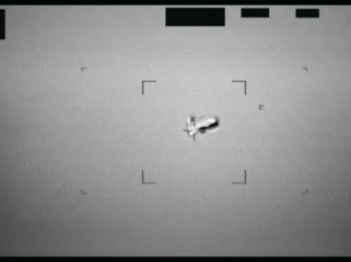 Salah satu foto UFO yang diungkap ke publik. (Foto: Departemen Pertahanan AS)