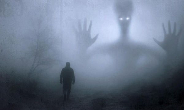 Heboh Klaim 4 Jenis Alien Sudah Direcover dari UFO Jatuh (Foto: dok Wallpapercave)