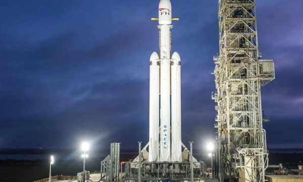 SpaceX Ternyata Bakar Duit Besar-besaran dan Rugi Raksasa. Roket SpaceX. (Foto: Dok. Instagram Elon Musk)