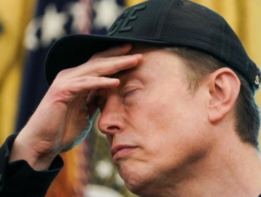Elon Musk Tak Lagi Triliuner, Saham SpaceX Ambles 30% (Foto: 
REUTERS/Nathan Howard)
