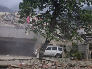 Mengenal Fenomena Gempa Ganda Dahsyat yang Guncang 
Venezuela
(Foto: REUTERS/Maxwell Briceno)
