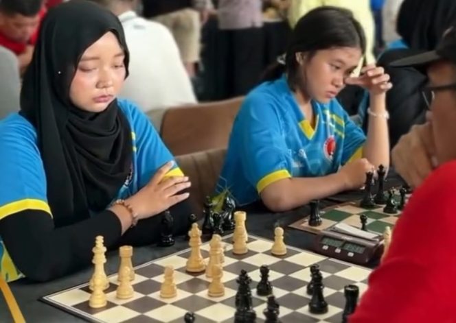 
					catur walikota cup di pasar gembrong. (foto: ist)