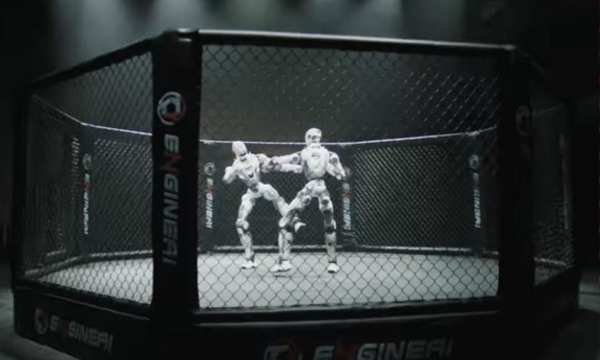 China menggelar pertarungan robot humanoid pertama di dunia, mirip UFC. Dua robot bertarung di arena hexagon, disaksikan Donnie Yen. (Foto: Tangkapan layar YouTube URKL)