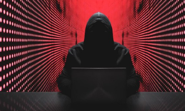 Ilustrasi. CERT/CC mengungkap celah keamanan backdoor pada firmware 
router Tenda, memungkinkan akses administratif tak sah.. (Foto: Istockphoto/ 
Undefined)
