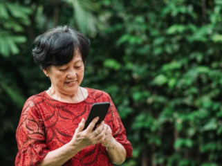 Ilustrasi. MK mewajibkan operator seluler untuk menyediakan layanan kuota 
rollover. Pelanggan kini dapat menggunakan sisa kuota internet tanpa 
hangus. (Foto: istockphoto/Marcus Chung)
