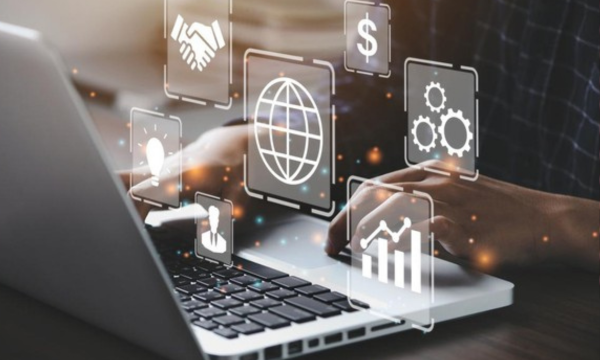 Ilustrasi. Mengamankan jaringan WiFi bisa dilakukan dengan langkah-langkah 
seperti gunakan password kuat, aktifkan WPA3, hingga sembunyikan 
SSID.(Foto: iStockphoto/Khanchit Khirisutchalual)

