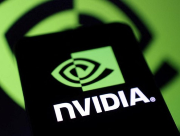 Ilustrasi. Nvidia dan perusahaan teknologi membentuk Open Secure AI 
Alliance untuk mengembangkan keamanan terbuka bagi AI, setelah insiden 
serangan di Hugging Face.(Foto: REUTERS/Dado Ruvic)
