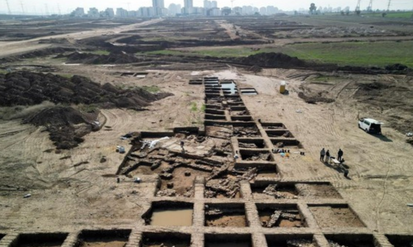 Ilustrasil Penemuan kota Bizantium di Oasis Dakhla, Mesir, menawarkan 
wawasan baru tentang kehidupan abad ke-4 dan ke-5 M. (Foto: 
REUTERS/Amir Cohen)
