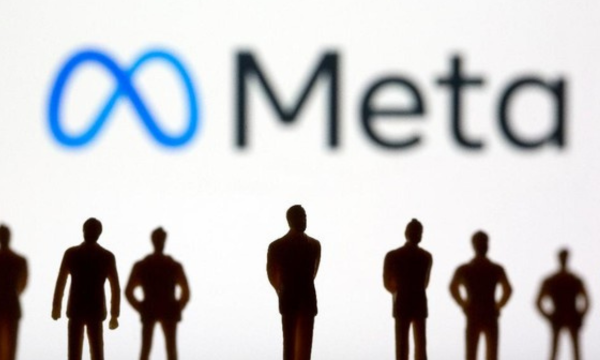 Meta dituduh menjalankan proyek rahasia 'Cannes' untuk menguji AI pesaing 
dengan prompt berbahaya. Pekerja kontrak melaporkan trauma akibat tugas 
ini. (Foto: REUTERS/DADO RUVIC)
