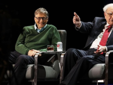 Warren Buffett hentikan dana ke Gates Foundation dengan tak 
mengirim sebagian hartanya pada pertengahan tahun ini. (Foto: 
Getty Images)
