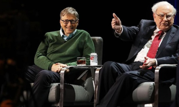 Warren Buffett hentikan dana ke Gates Foundation dengan tak 
mengirim sebagian hartanya pada pertengahan tahun ini. (Foto: 
Getty Images)
