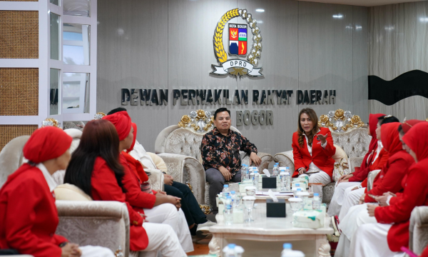 ketua dprd kota bogor aditiyawarman. (foto: humpro)