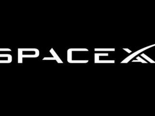 Elon Musk memprediksi pendapatan AI SpaceX bisa mencapai US$500 miliar 
atau sekitar Rp8.911 triliun per tahun. (Foto: Arsip Spacexai)
