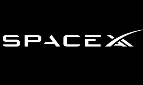 Elon Musk memprediksi pendapatan AI SpaceX bisa mencapai US$500 miliar 
atau sekitar Rp8.911 triliun per tahun. (Foto: Arsip Spacexai)
