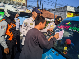 angkot bogor. (foto: kominfo)