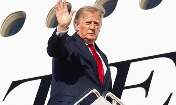 Donald Trump Malah Mau Bikin Pasukan AI Padahal Ilmuwan Minta Setop (Foto: REUTERS/Kevin Lamarque)