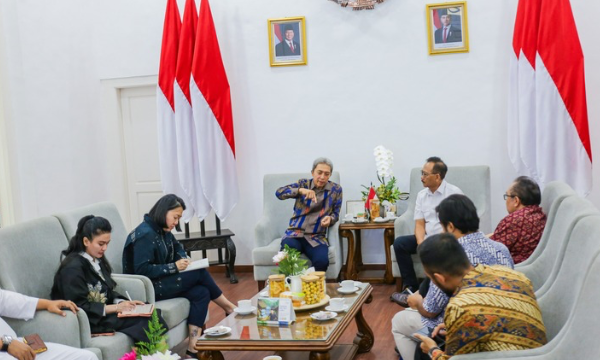 Wali Kota Bogor, Dedie A. Rachim, menerima audiensi rombongan Indonesia City Investment Accelerator (ICIA) di Paseban Punta, Balai Kota Bogor, Kamis (24/9/2026).
