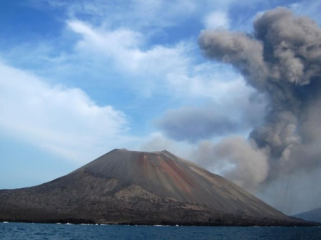 Ke Mana Perginya Abu Vulkanik Setelah Gunung Api Erupsi? (Foto: Getty Images/iStockphoto/NaiveAngel)