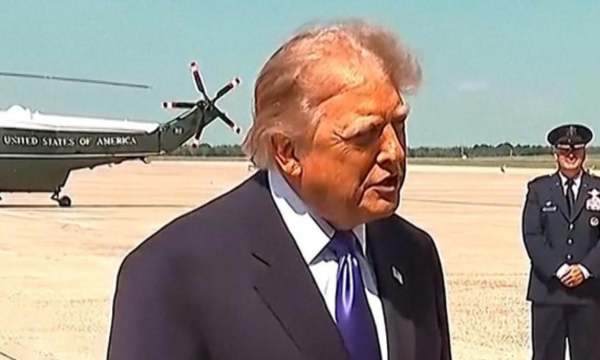 Presiden Trump usulkan sejumlah nama baru untuk Artificial Intelligence. 
(Foto: REUTERS/U.S. NETWORK POOL)
