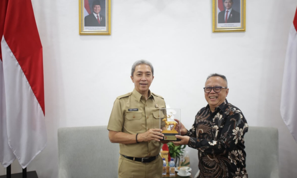 pemkot bogor dan danone. (foto: kominfo)