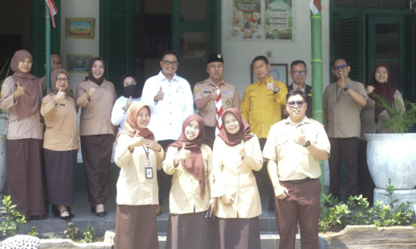 sekdakot bogor denny mulyadi. (foto: kominfo)