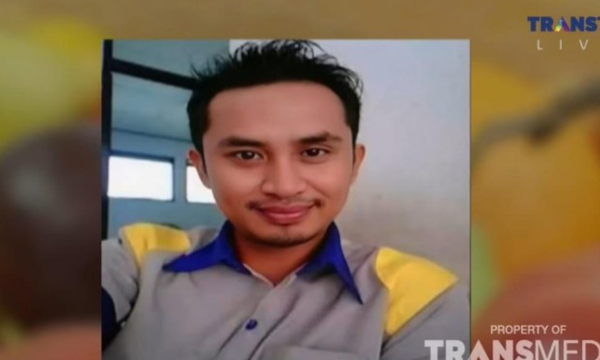 Amaluddin Syarif, ikon MP3 yang dikenang netizen generasi warnet. 
(Foto: dok. Capture Pagi Pagi Ambyar)
