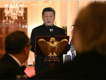 China Siap Mengubah Dunia-Tendang Amerika, Begini Taktik Xi Jinping
(Foto: AFP/BRENDAN SMIALOWSKI)
