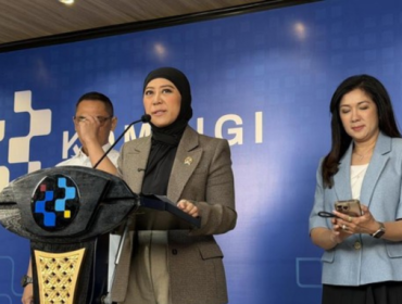 Menkomdigi menyatakan tak sepakat AI direm, tetapi menyoroti pentingnya 
safety by design. (Foto: CNN Indonesia/ Vandeniar Kennindya)
