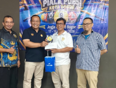 Persatuan Olahraga Raga Biliar Seluruh Indonesia (POBSI) Kota Bogor menggelar turnamen Billiard 9 Ball Team antar-SKPD, BUMD, dan Instansi Kota Bogor yang diselenggarakan di Jogja Billiard, Kecamatan Bogor Timur, Kota Bogor, Sabtu (17/10/26). (photo : kominfo(