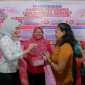 Kota Bogor - Pemeriksaan kanker payudara dan kanker serviks terus didorong Pemerintah Kota (Pemkot) Bogor bersama Yayasan Kanker Indonesia (YKI) Kota Bogor. Upaya tersebut dilakukan melalui Gebyar Sakura, Gerakan Bersama Cegah Kanker Serviks dan Payudara, yang menyasar perempuan di seluruh wilayah Kota Bogor.
( photo : kominfo )