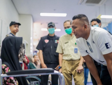 Kota Bogor - Data hingga akhir September lalu mencatat, ada peningkatan 7 persen pada kunjungan pasien di Instalasi Gawat Darurat (IGD) beberapa rumah sakit di Kota Bogor. Meski begitu, Pemerintah Kota (Pemkot) Bogor memastikan pelayanan kesehatan terhadap masyarakat berjalan maksimal. (photo : kominfo)