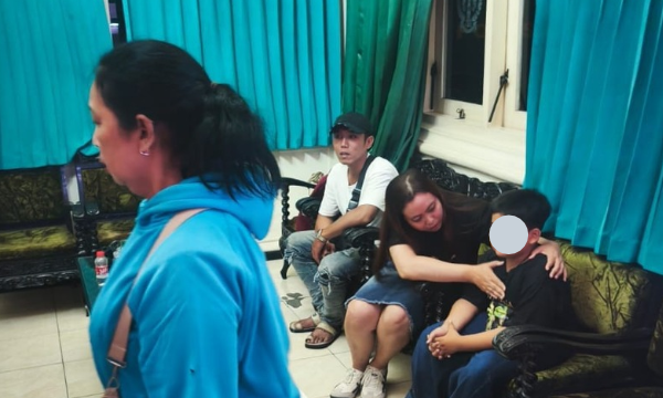 wisatawan yang terjebak. (foto: ollive)